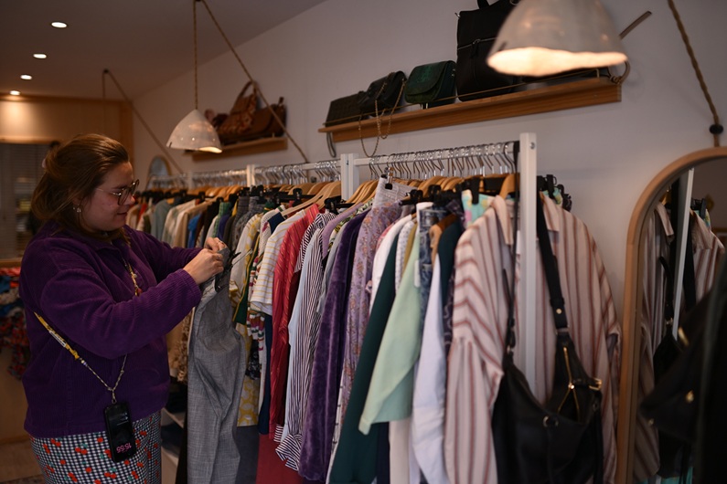 Showroom Amma Dressing | Jupette et Salopette