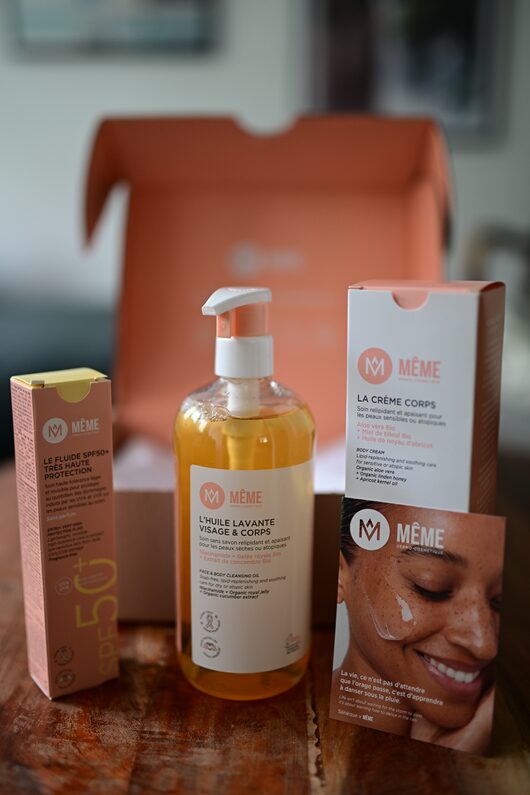 MEME Cosmetics | Jupette et Salopette