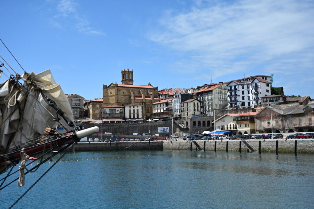 Getaria Espagne | Jupette et Salopette